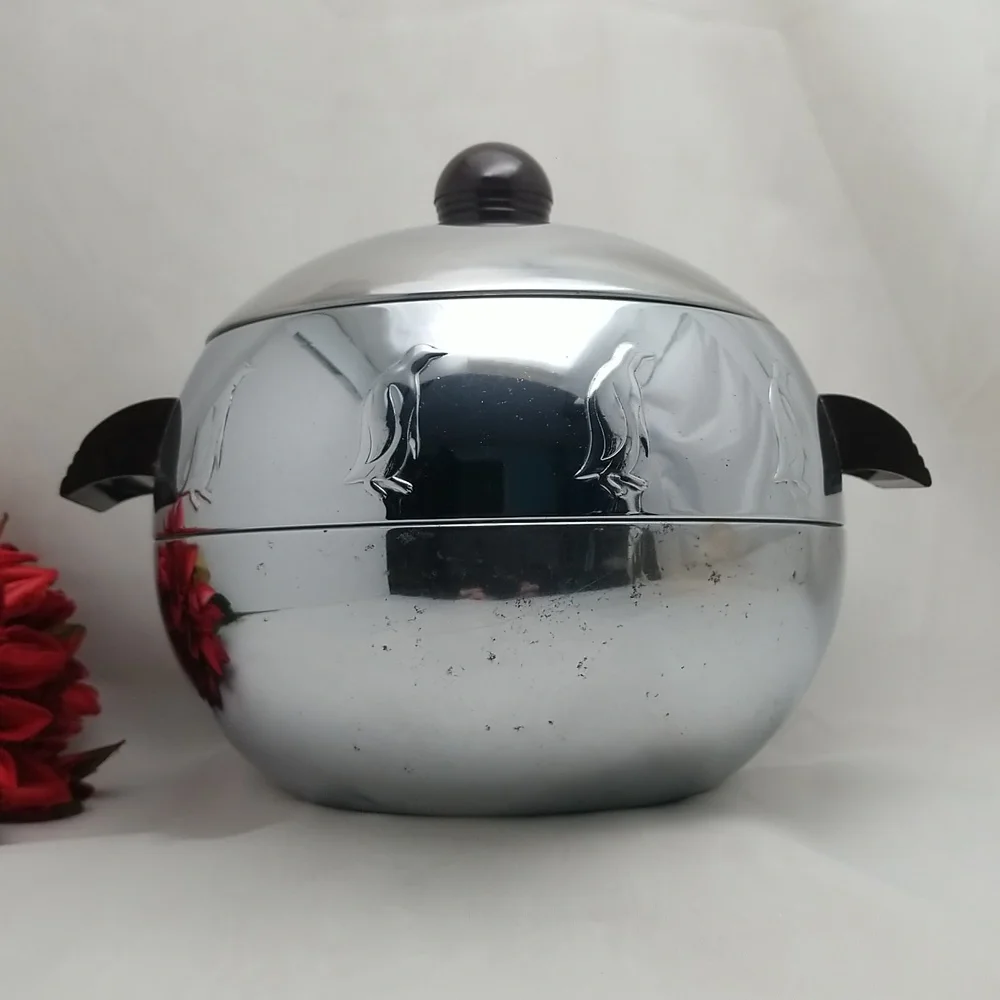 West Bend Penguin Hot & Cold Server With Bakelite Handles